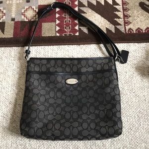 Women’s coach purse